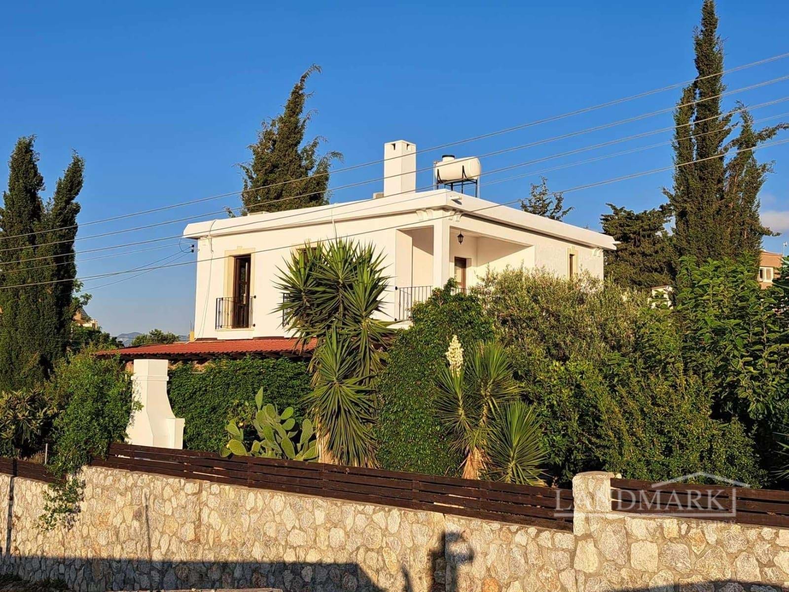 3 bedroom resale villa + fully furnished + Title deed in owner’s name, VAT paid